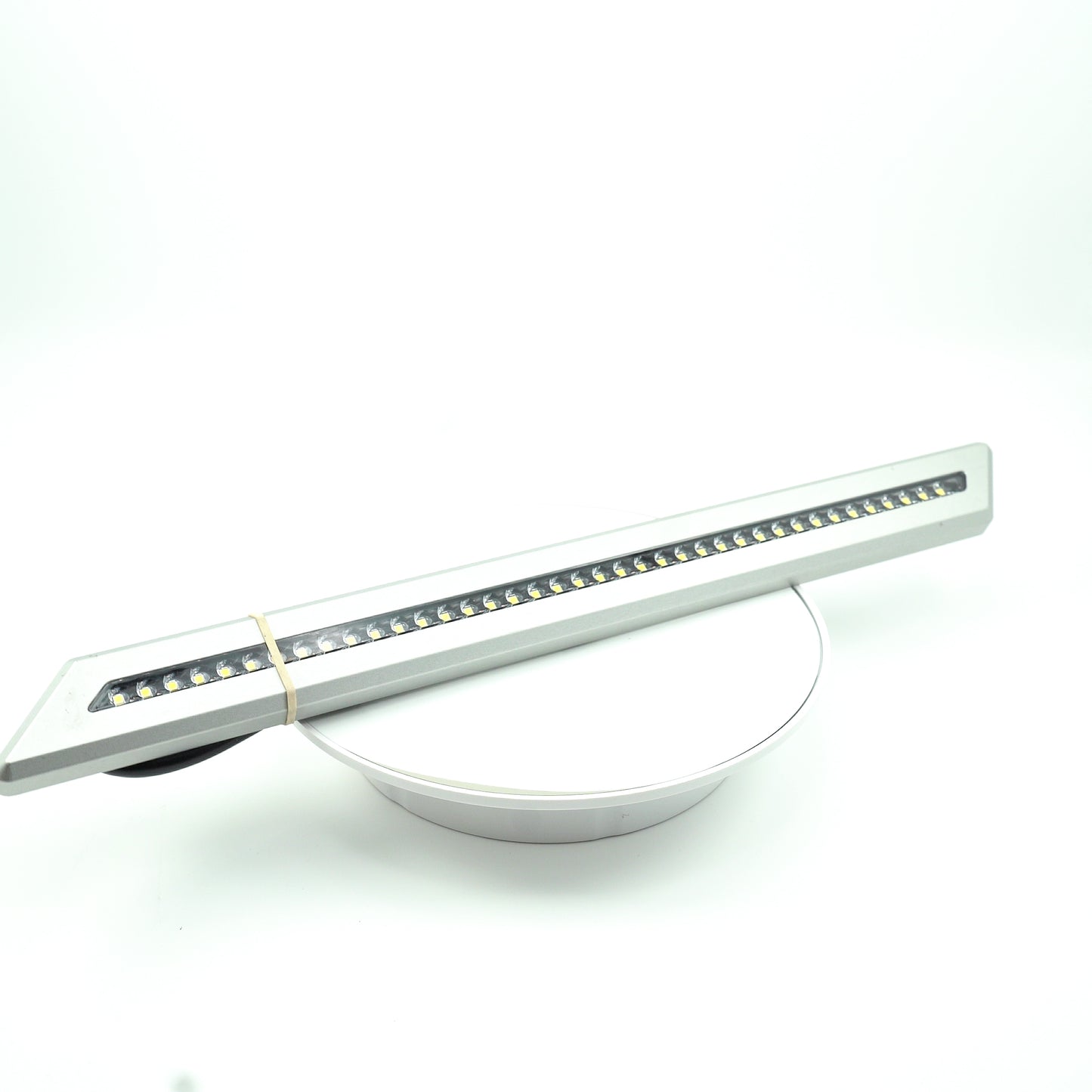 2020-2023 Paragon DOCKING LIGHT LOWER PORT
