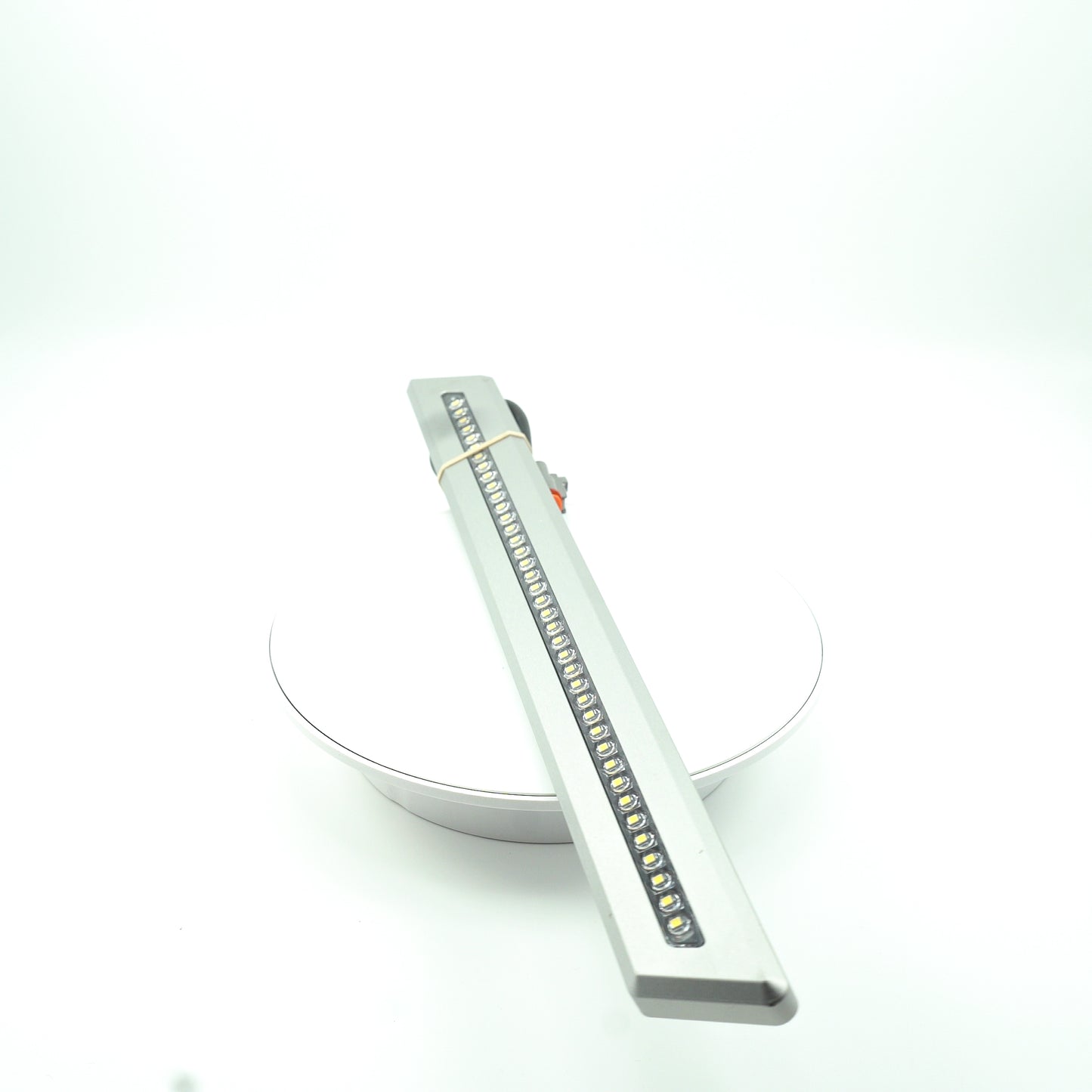 2020-2023 Paragon DOCKING LIGHT LOWER PORT